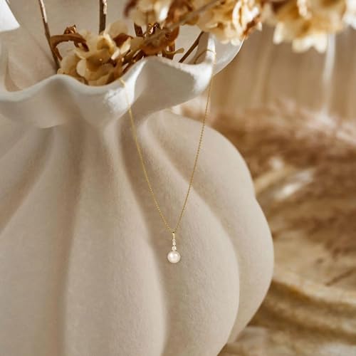 Pearl Necklaces for Women, Dainty Gold Necklace 14K Gold Plated Charm CZ Pearl Pendant Necklace Simple Gold Pearl Choker Necklaces for Women Trendy Wedding Womens Jewelry - color: dainty pearl necklace