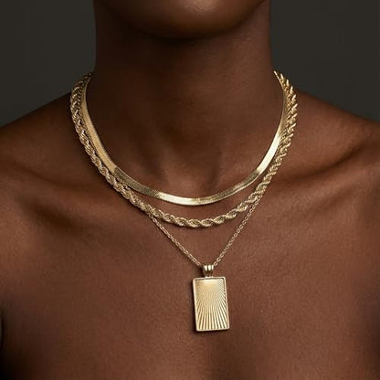 Unisex Celestial Gold Pendant Necklaces, Sun/Moon/Star/Angle Celestial Elements Unisex Choker Gold Lover Chains for Men and Women Jewelry - color: Layer - 3 Chains Set