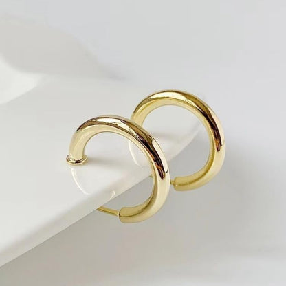 Gold Hoop Earrings for Women Clip On Earrings Dainty Gold Huggie Hoop Earrings for Women Small Trendy Jewelry Gift Non Tarnish - color: Style1-Gold