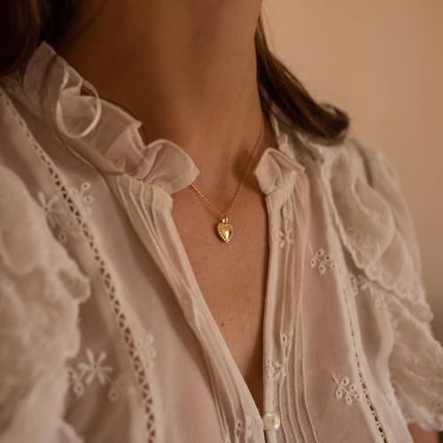 Dainty Heart Necklace for Women, 14k Gold Plated/Rose Gold/Silver Tiny Cute Heart Pendant Necklace Minimalist Choker CZ Necklace Jewelry Gifts for Women - style: Heart D