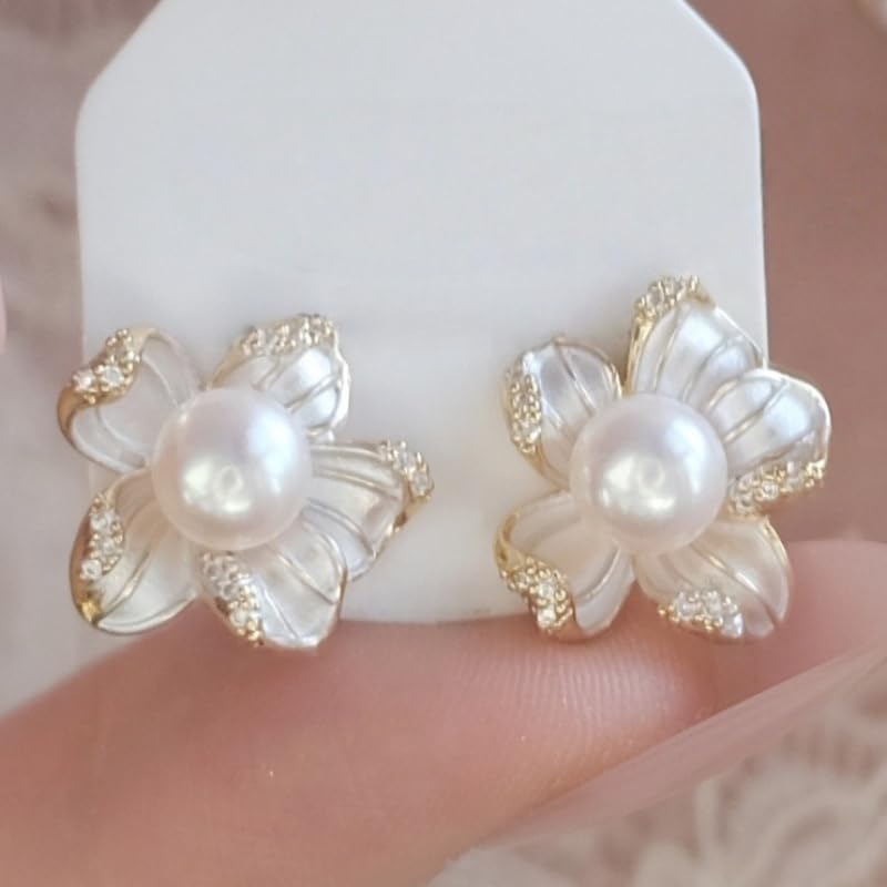 Elegant Imitation Pearl White Enamel Flower Stud Earrings for Wome Daily Party Banquet Earrings Jewelry Gifts - color: gold
