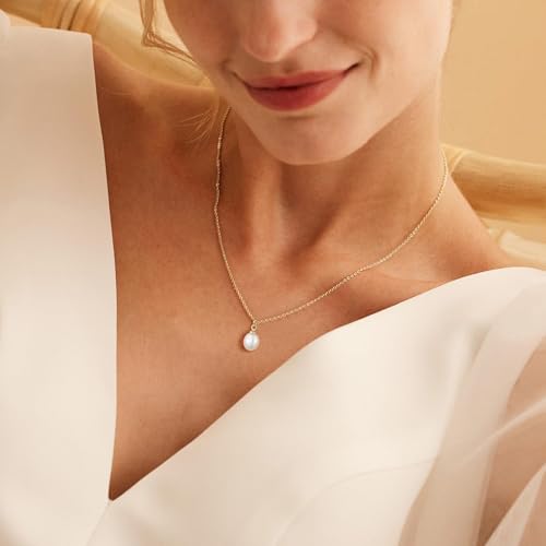 Gold Pearl Necklaces for Women - White Pearls Jewelry Gifts Wedding Bride Bridesmaid Jewelry - color: Gold-Single Pearl