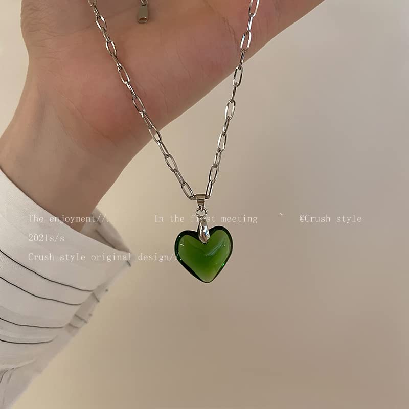 Yocoyee Dainty Colorful Glass Heart Shape Pendant Necklace Stainless Steel Link Rope Chian Love Heart Charms Pendant Necklace Y2K Trendy Jewelry Accessories for Women Jewelry - color: Green