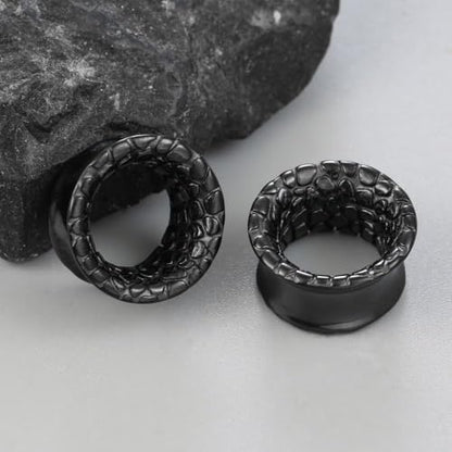 LADEMAYH 2PCS Hammered Ear Plugs Gauges for Ears, Punk Textured Tunnels | Industrial Style, Double Flared Expander, 316L Surgical Stainless Steel, Hypoallergenic, Saddle Fit, Ear Stretching Jewelry - color: #6749 Black, size: 1/2"(12mm)