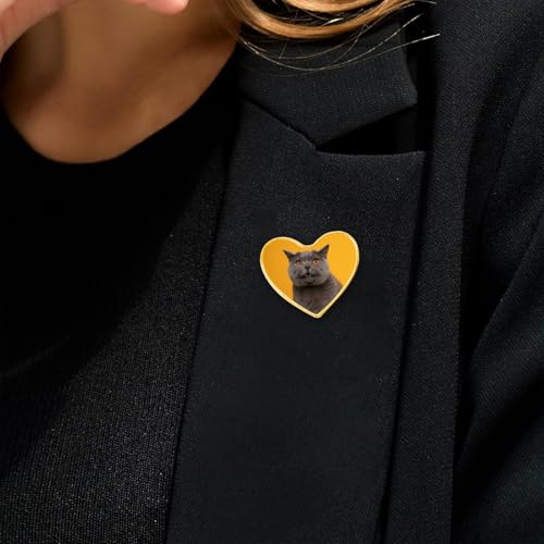 Custom Pins with Logo - Customized Buttons for men Women Customized pin - color: Heart and Gold