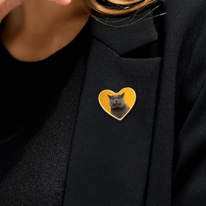 Custom Pins with Logo - Customized Buttons for men Women Customized pin - color: Heart and Gold