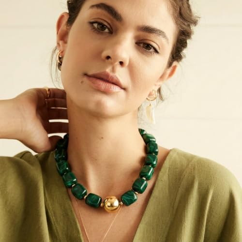 Chunky Beaded Necklace for Women Boho Statement Bead Necklace Adjustable Choker with Polished Disc/Square Beads Trendy Summer Beach Jewelry Gifts - color: Green