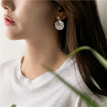 Seashell Pearl Stud Earrings for Women Ocean Sea Theme Sweet Double Layer Acrylic Shell Lightweight Dangle Drop Earrings for Summer Beach Holiday Halloween Party Jewelry Accessories - color: Pure white