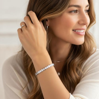 Joo&Rind Gold Bangle Bracelets for Women 18K Gold Plated Stainless Steel Bracelet Oval Hinged Bangles for Small Wrists Non Tarnish Waterproof with Cubic Zirconia Jewelry Gift for Everyday Wear Birthday - color: Zirconia-Edged Bangle-Silver