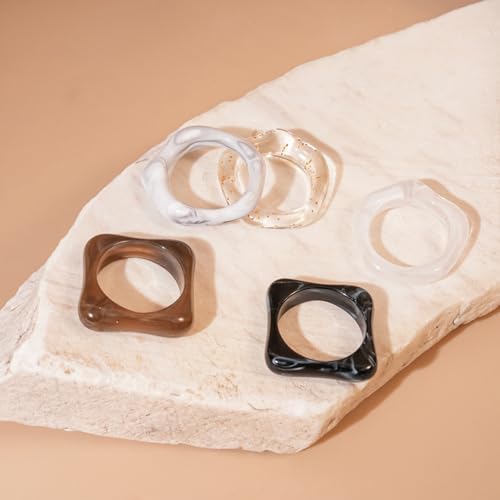 5Pcs Stacking Retro Brown and White Square Resin Knuckle Ring, Simple Chunky Black Acrylic Rings for Women Bohemia Dainty Party Prom Charm Jewelry Gift - color: White