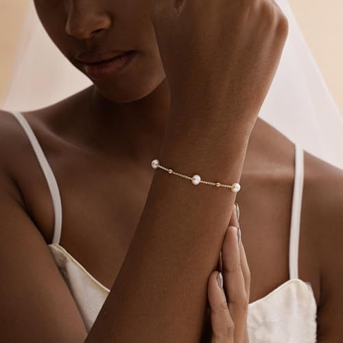 Pearl Bracelets for Women, 14k Gold Plated Dainty Beaded Bracelets Stack Link Chain Charm Bracelets Set Layered Tiny Jewelry for Women Christmas Gifts - style: GD-4