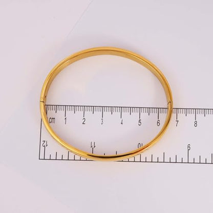 Womens Bangle 8MM Stainless Steel Bracelet Oval Polished Finish Cuff Bangle 6.7" - color: A1-Gold