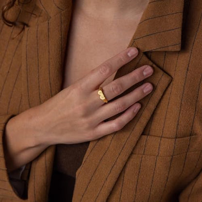 CAITLYNMINIMALIST Personalized Initial Letter Signet Ring, Custom Heart Gold Ring, 18K Gold Plated Silver, Personalized Gift for Women, Gift for Mom