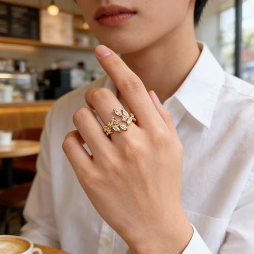 1 Pcs Gold Plated Crystal Leaf Rings,Adjustable Rings for Women,Leaf Ring,Adjustable Gold Tone Ring,Open Rings for Women,Best Friend Valentine's Day Gift for Girlfriend Wife(Gold)