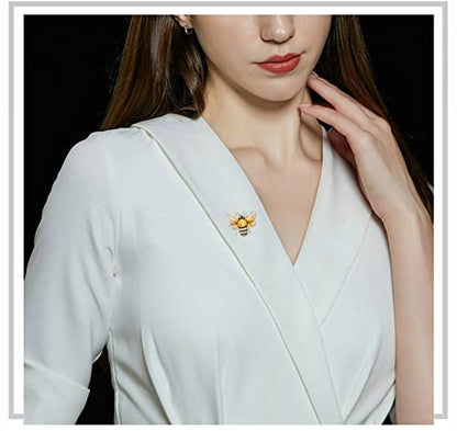 Rhinestone Bee Brooch Pin for Women Girls Fashion Cute Yellow Black Crystal Honeybee Bumblebee Animal Insect Brooches Lapel Pins Dainty Dress Accessories Wedding Christmas Birthday Jewelry Gift