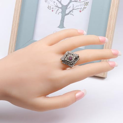 Vintage Full-Pavé Natural Stone Statement Ring for women, Bohemian sliver plated Cocktail Band with Red Resin Center, Boho Gemstone Ring with Black/White Crystal Cluster,Retro Accessory Jewelry