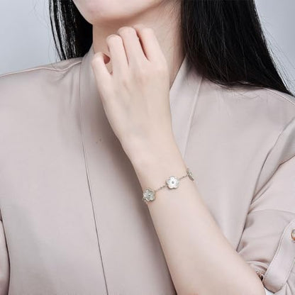 FLY FEI 18K Gold-Plated Four Leaf Clover Bracelet for Women,Adjustable lucky Bracelet Set Jewelry Gift-Hypoallergenic Charm for Birthdays, Wellness & Daily Wear - color: style02-silvery