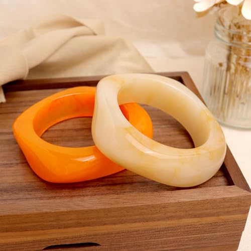 Chunky Resin Wide Bangle Bracelets for Women, Trendy Statement Minimalist Acrylic Bracelet Prom Holiday Jewelry Gift - color: Wide Beige