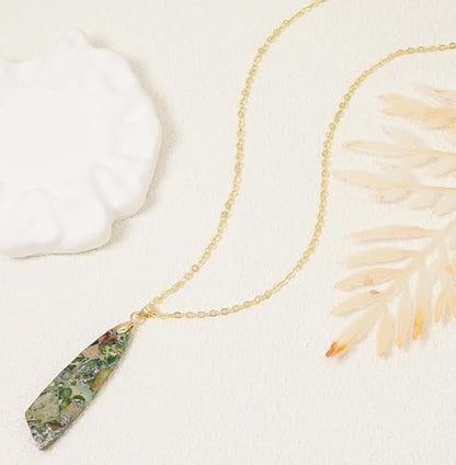 Nature Stone Necklaces for Women Boho Pendant Necklace 18K Gold Chain Necklaces - color: Green Gold
