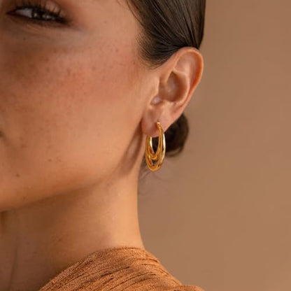 Robaice Chunky Huggie Earring for Women，14K Gold Plated Hoop Earrings | Gold Huggie 925 Sterling Silver Post Earrings, Statement Trendy Hoop Earring，Fashion Lightweight Jewelry Gifts for Women - color: Gold-D