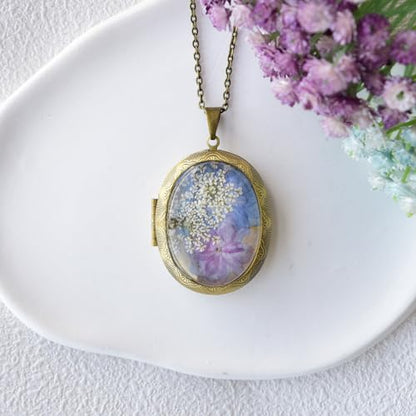 Vintage Photo Locket Necklace Handmade Pressed Flower Locket Necklace for Women - style: Hydrangea(1.53"x 1.85")