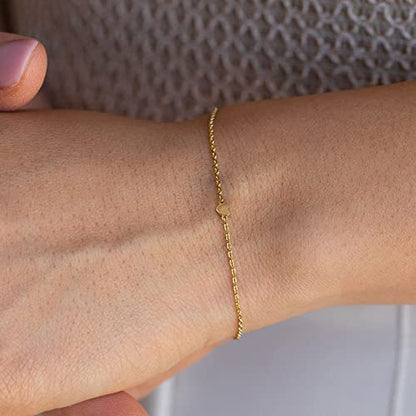 VRIUA Dainty Gold Bracelets for Women, 14K Gold Plated Layered Bracelet Simple Sparkle Twisted Chain Bracelets Adjustable Diamond Bracelets Set Gold Jewelry for Women - color: Heart gold