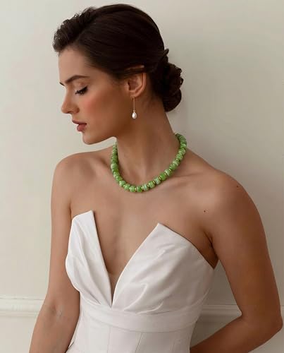 Chunky Beaded Necklace for Women, Colorful Boho Statement Necklace, Gold Chunky Resin Large Bead Necklace, Waterproof Summer Beach Jewelry Gifts for Women - color: Green