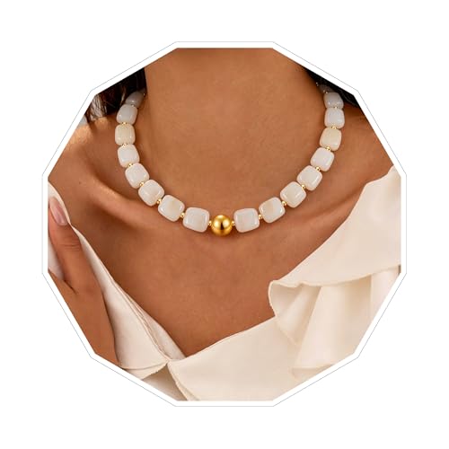 VIBILIA Boho Beaded Chunky Statement Necklace for Women Y2K Summer Jewelry | Boho Handmade Large Resin Bead Strand, Trendy Statement Summer Vacation Holiday Jewelry - color: Square-White