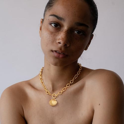 Freekiss 3-Piece Layered Toggle Necklace for Women | Gold/Silver necklace set with herringbone, rope, and paperclip chains plus a toggle clasp for layering, parties, and gifts - color: Shell Gold