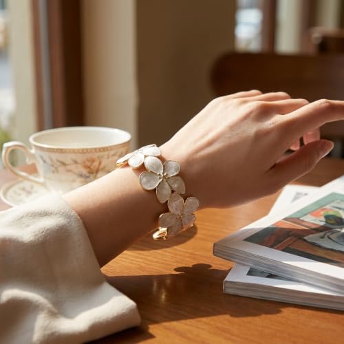 18K Gold Plated White Enamel Cuff Bracelet for Women - color: flower2