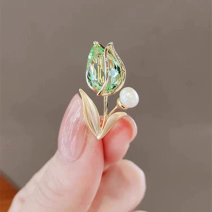Elegant Floral Brooch Pins for Women, Crystal Pearl Rhinestone CZ Flower Lapel Pin Wedding Party Exquisite Brooches and Pins for Women Ladies - color: Pink+Green 2PCS