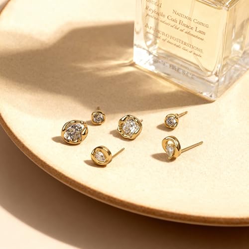Shiny Gold Butterfly Earrings for Women | 14K Real Gold Plated Butterfly Earrings for Women, Dainty & Trendy Butterfly Stud Earrings for Fashion Jewelry Gifts - color: AZ38