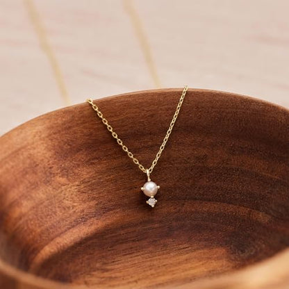 Gold Necklace for Women, Dainty 14K Gold Plated Pendant Necklaces for Women Trendy Simple Choker Chain Cubic Zirconia Circle/Interlocking/Sun/Pearl Necklace Fashion Jewelry Charm Gifts - color: Pearl CZ-2