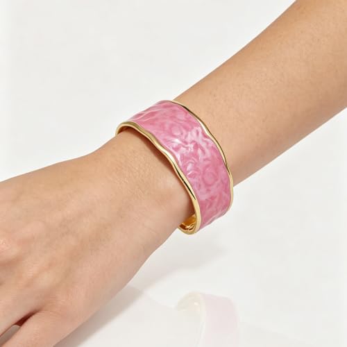 YBMYCM Chunky Shell Cuff Bracelet for Women, Hammered Boho Open Bangle | Adjustable Irregular Wide Bracelets Jewelry Gifts for Women, Perfect for Daily Wear - color: C-Pink