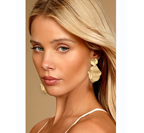 Gold Metal Clip On Earrings for Women Non Pierced Dangle Drop Earrings Multiple Styles - color: gold leaf