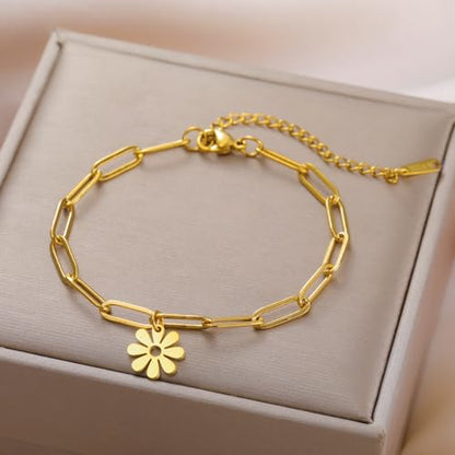 Dreamtimes Daisy Flower Anklets for Women Leaf Anklet Dainty Beach Anklet Jewelry Stainless Steel Adjustable Foot Chain Summer Boho Charm Foot Ankle Bracelet Jewelry - color: Daisy-Gold