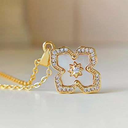 Zeffy Gold Pearl Necklace for Women, Dainty 14K Gold/Silve Plated Layered Pearl Choker Pearl Earrings Pearl Bracelets Wedding Trendy Gold Jewelry Set for Women Gifts - style: Gold Clover Necklace-1PCS