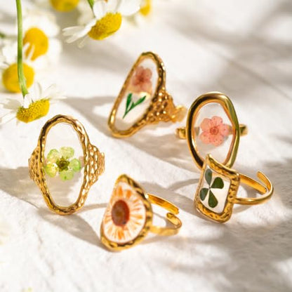 Hebelee Handmade Dried Flower Statement Ring for Women | Gold-Toned Stainless Steel,Adjustable,Pressed Blossom Forget-Me-Not Flowers Open Band Rings,Wedding Holiday Jewelry - color: Hammered Oval B