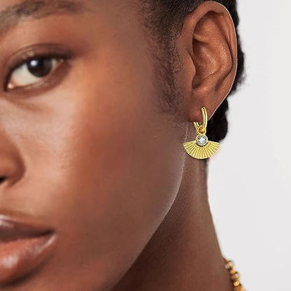 Gold Small Hoop Earrings for Wome | 14K Gold Plated Dainty Small Huggie Earrings S925 Sterling Silver Post Lightweight Drop/Dangle Huggie Earrings - color: Fan Shape