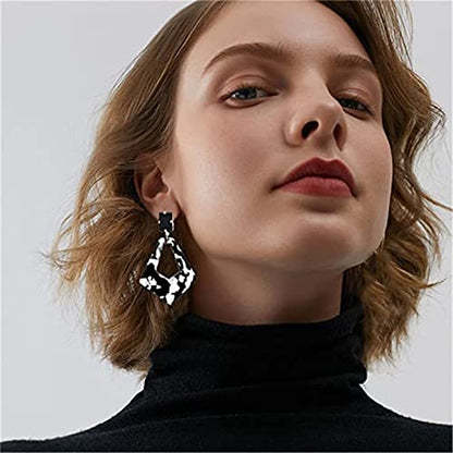 ONLYJUMP Exaggerated Geometry Earrings Acrylic Round Square Triangle Heart Dangle Earrings for Women Multilayer Bohemia Earrings Classic Retro Minimalist Earrings Statement Jewelry - color: Black White Acrylic