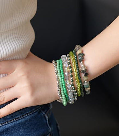 Noessla Boho Beaded Bracelets for Women Stackable Irregular Natural Stone Bead Stretch Bracelet Set 8PCS Costume Jewelry Gifts for Her - color: Green