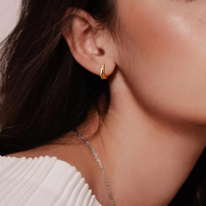 Gold Hoop Earrings for Women 14K Gold Earrings for Women | Lightweight Small Gold Hoop Earrings Thick Chunky Gold Huggie Hoop Earrings 14K Gold Hoop Earrings for Women 13/18/22mm - size: 13MM