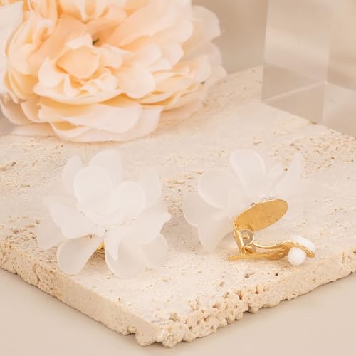 LAXPICOL Fashion Flower Clip On Earrings For Women Cute Lovely Acrylic Flower Earrings No piercing Earrings - color: white