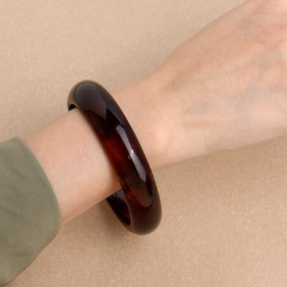 Chunky Resin Wide Bangle Bracelets for Women, Trendy Statement Minimalist Acrylic Bracelet Prom Holiday Jewelry Gift - color: Amber