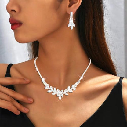 JAKAWIN Bride Silver Bridal Necklace Earrings Set Rhinestone Wedding Jewelry Set Crystal Necklace for Women