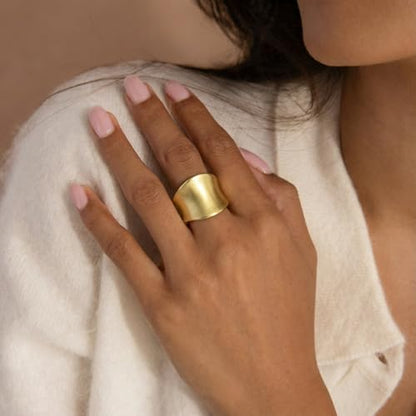 Chunky Rings for Women Gold and Silver Statement Rings Fashion Band Ring Cocktail Costume Jewelry Gift - color: Gold, size: 8