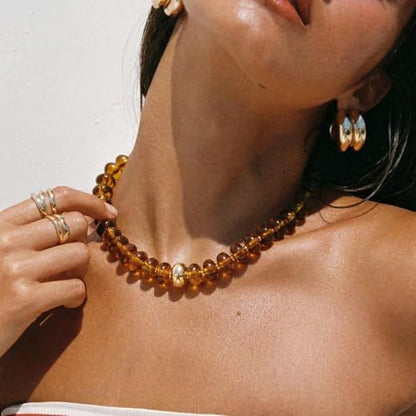 Chunky Colorful Choker Necklace for Women - Summer Beach Round Resin Beads Necklace, Trendy Statement Summer Beach Jewelry Birthday Gifts for Vacation Holiday - color: 18mm Amber Brown Bead