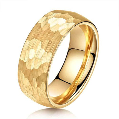 VQYSKO Hammered Tungsten Carbide Wedding Band Ring for Men Women - color: Gold 8mm