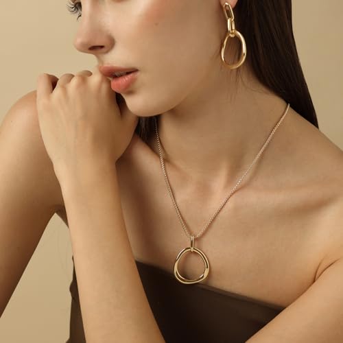 COBI T Bar Necklace for Women, Circle Pendant Necklaces,Gold Tone Finished Four Leaf Clover | Link Chain Necklace with T-Bar Charm, Adjustable 17"/18"+2" Jewelry Gift - color: Gold, style: Karma