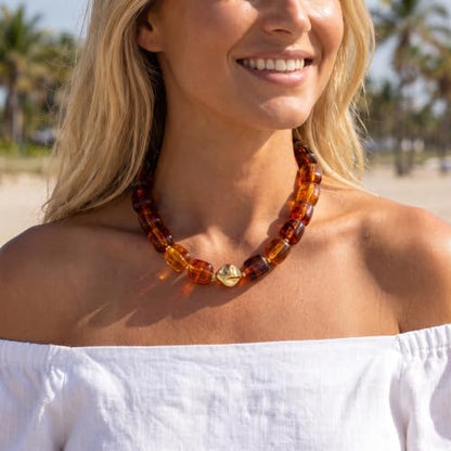 Chunky Beaded Necklace for Women,Square Resin beads boho Choker Necklace with gold-tone spacers,Fashion Trendy Summer Beach Party Necklaces Handmade Surfer Beach Necklaces Jewelry Gifts - color: Amber